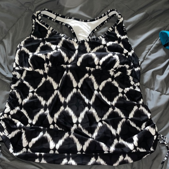 Liz Lange Swim Bathing Suit Top Poshmark